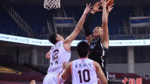 吉林东北虎这口气真硬！主场落后14分上演绝地反击，77-74送福建队客场连败