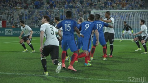 PES2026球员升级系统深度解析：三部速成毕业卡，2026新引擎养成全攻略！